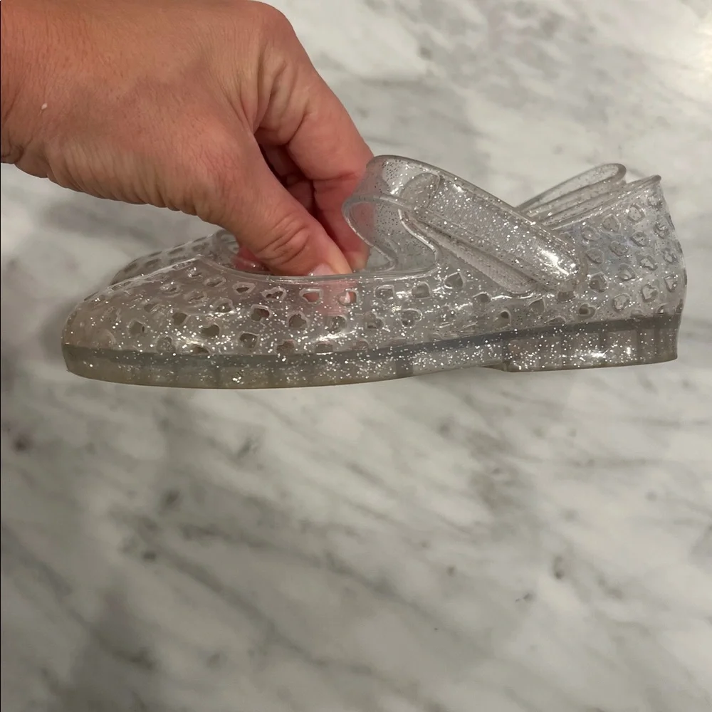 Size 10 toddler girl clear silver sparkley jellies old navy